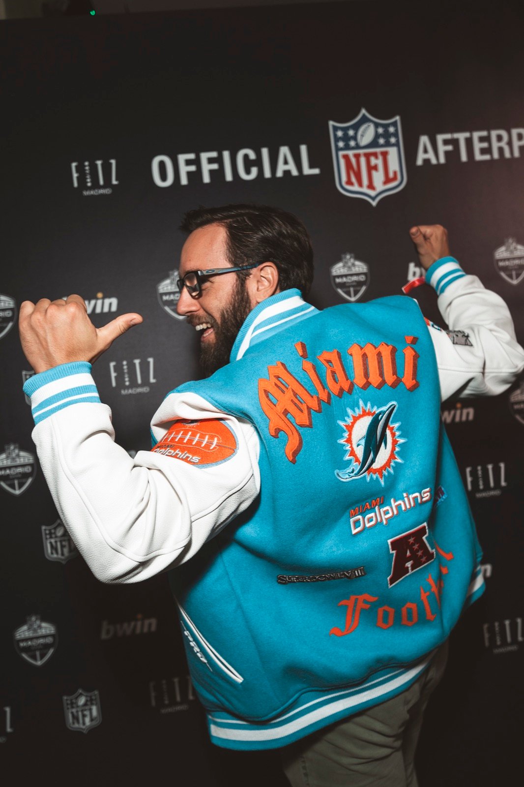 Chaqueta de los Miami Dolphins en el photocall de la NFL